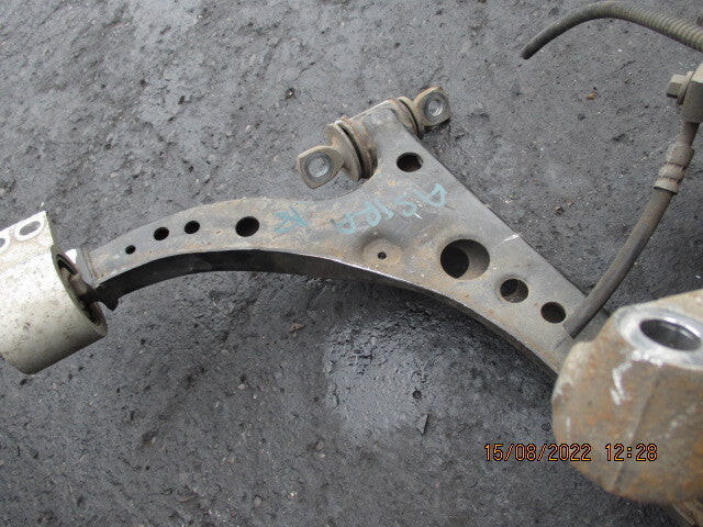 VAUXHALL ASTRA K 2018 1.4 PETROL OS DRIVER SIDE FRONT HUB WITH BRAKE CALIPER
