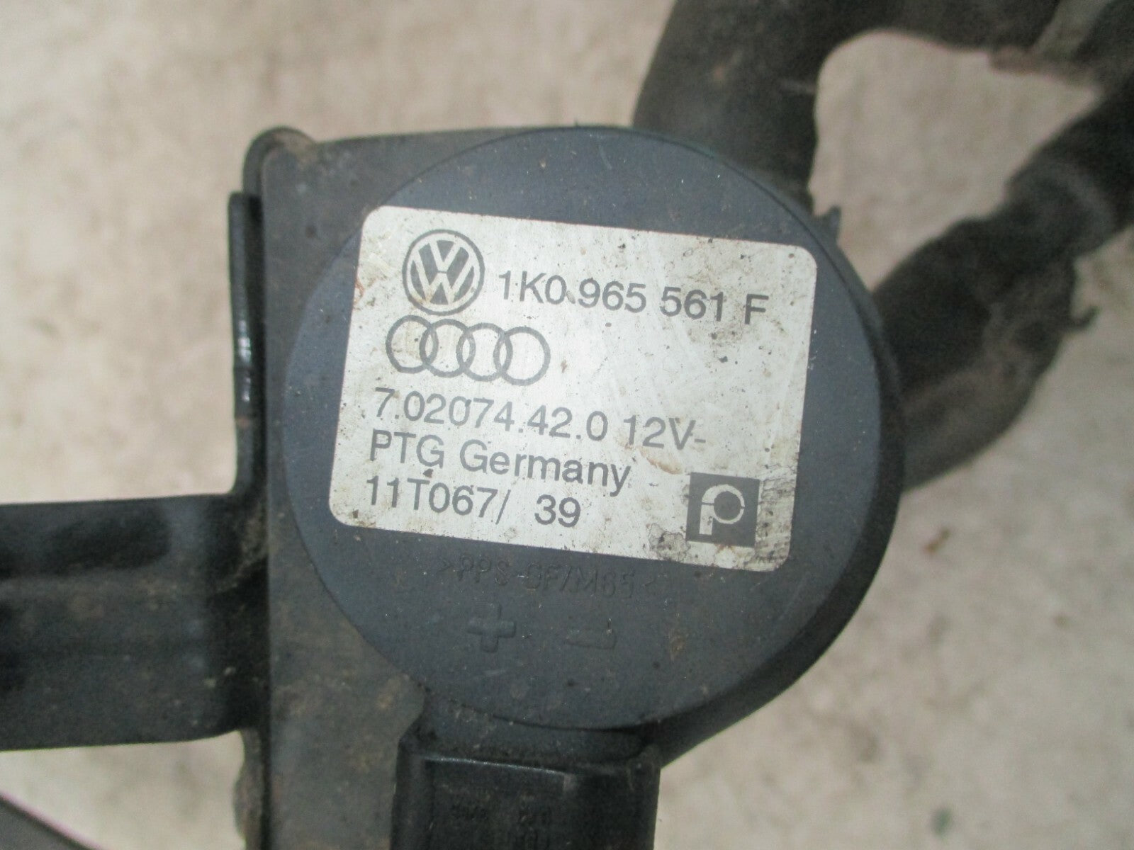 VW VOLKSWAGEN SCIROCCO 1.4 TFSI 2011 AUXILIARY SECONDARY WATER PUMP 1K0965561F