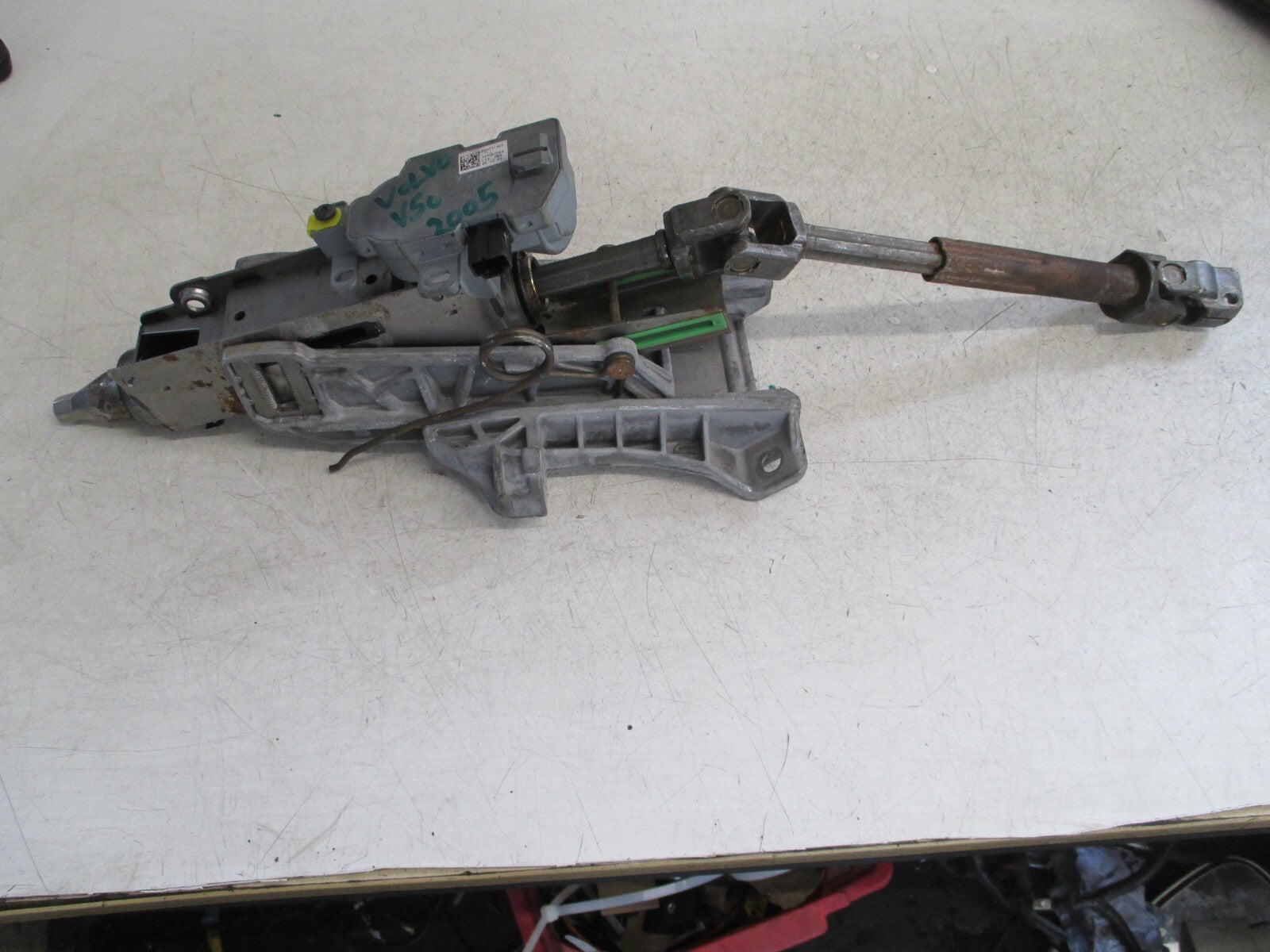 2005 VOLVO V50 ADJUSTABLE STEERING COLUMN P30741403