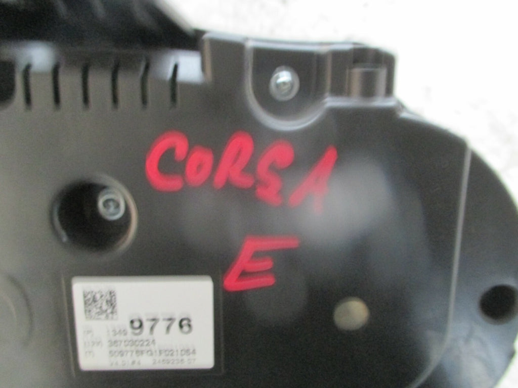 VAUXHALL CORSA E 2014-2019 SPEEDOMETER INSTRUMENT CLUSTER 13499776