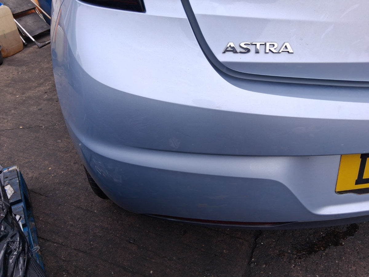 2019 VAUXHALL ASTRA K REAR COMPLETE BUMPER MAGNETIC SILVER METALLIC Z189