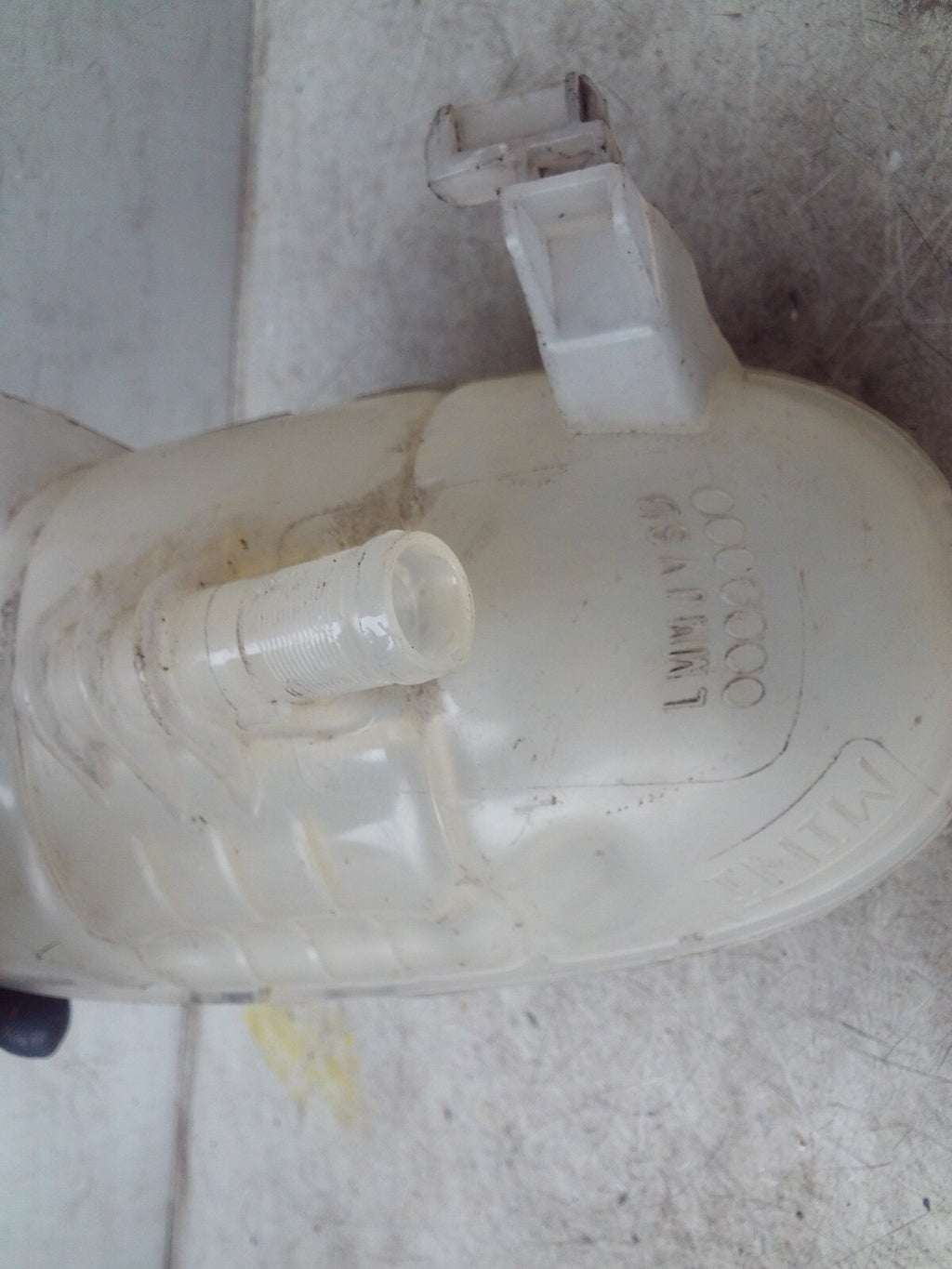 2012 VAUXHALL VIVARO MK1 2.0 DIESEL COOLANT EXPANSION TANK BOTTLE 7700312900
