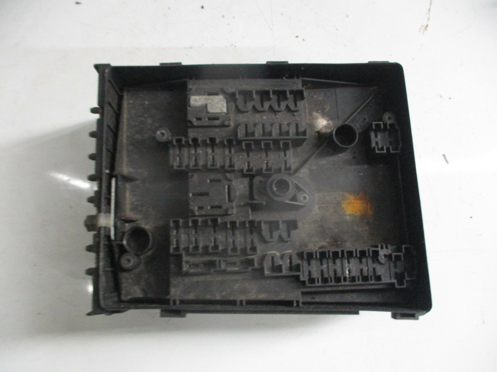 VW VOLKSWAGEN TOURAN MK1 2006 FUSE BOX RELAY UNIT MODULE 1K0937804