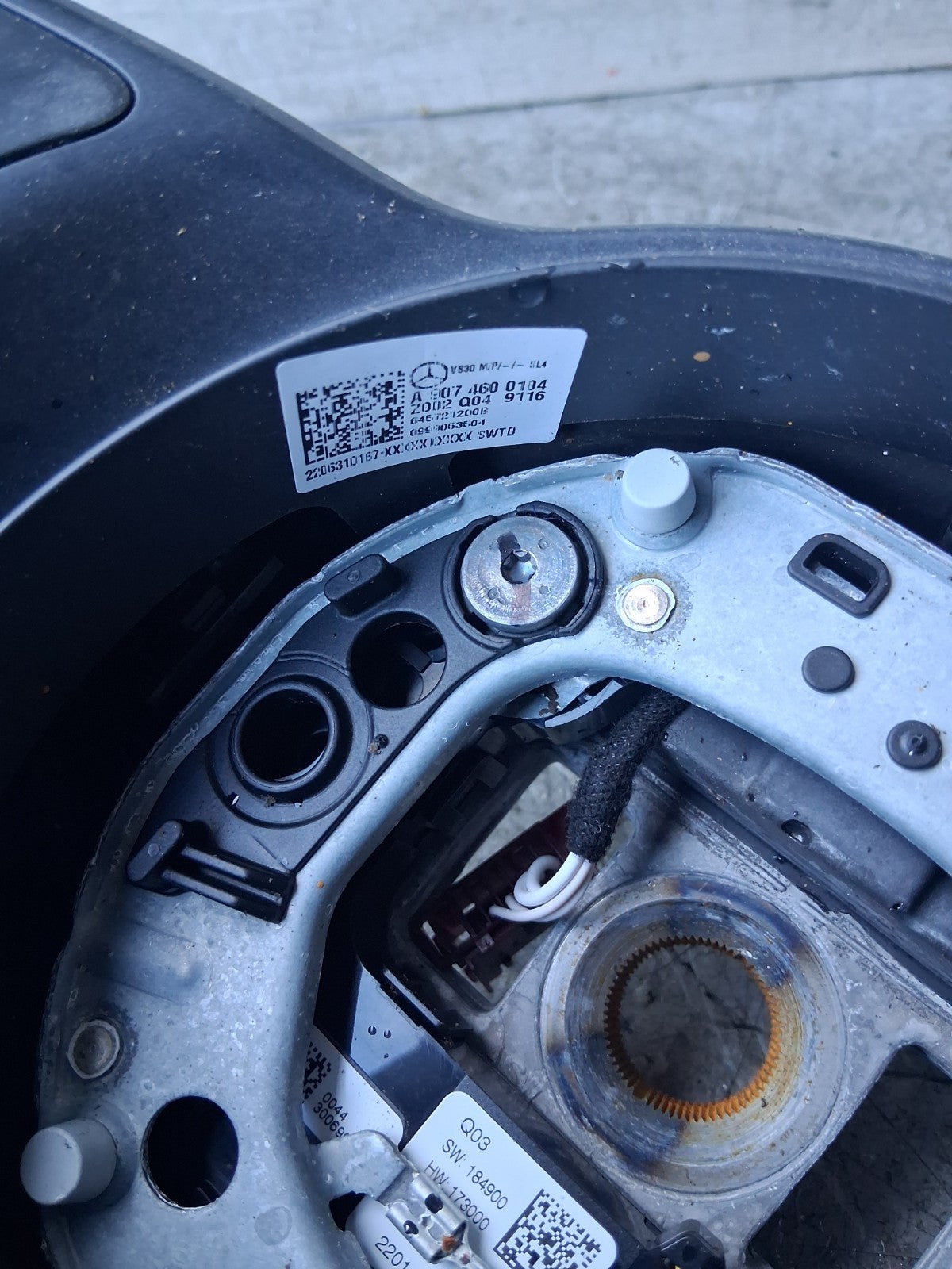 2024 MERCEDES BENZ SPRINTER MULTIFUNCTIONAL STEERING WHEEL A9074600104
