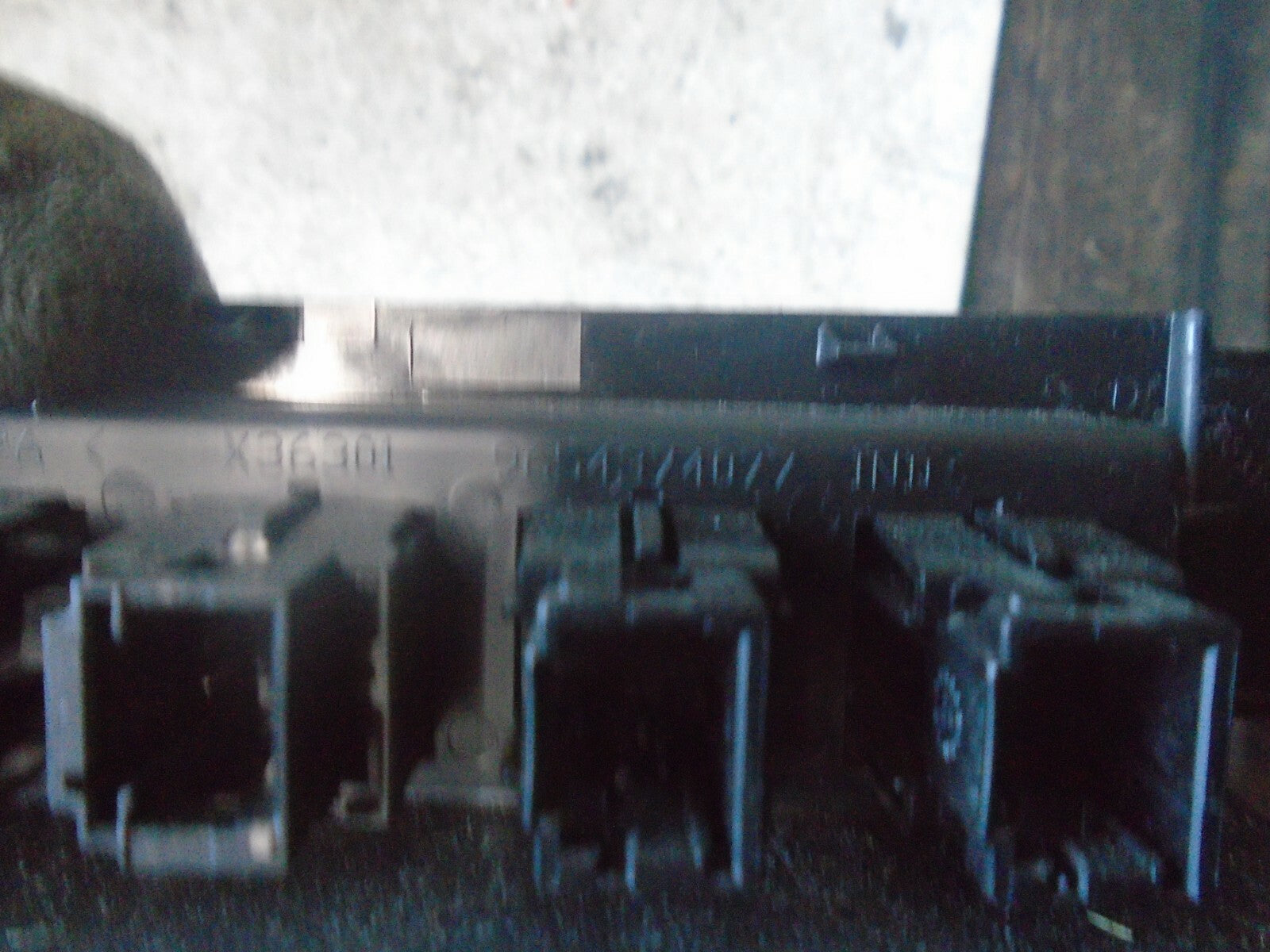 PEUGEOT 207 2009 CENTRE CONSOLE LOCK CONTROL SWITCH PANEL 9654374077