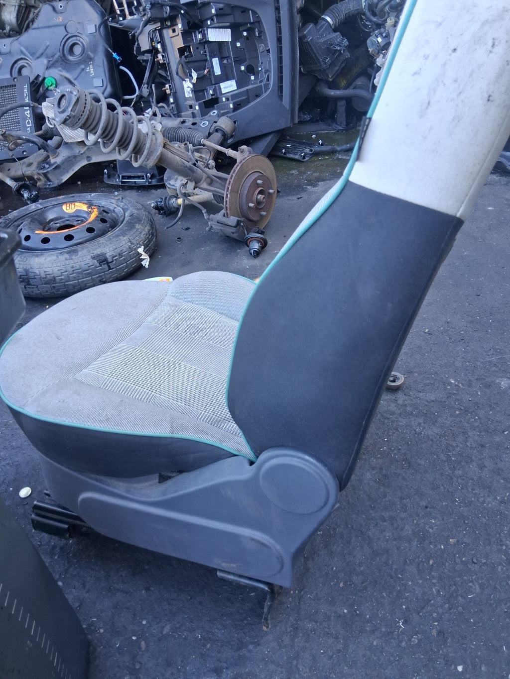 2015 FIAT 500 LOUNGE MK1 NSF PASSENGER SIDE FRONT LEFT COMPLETE SEAT