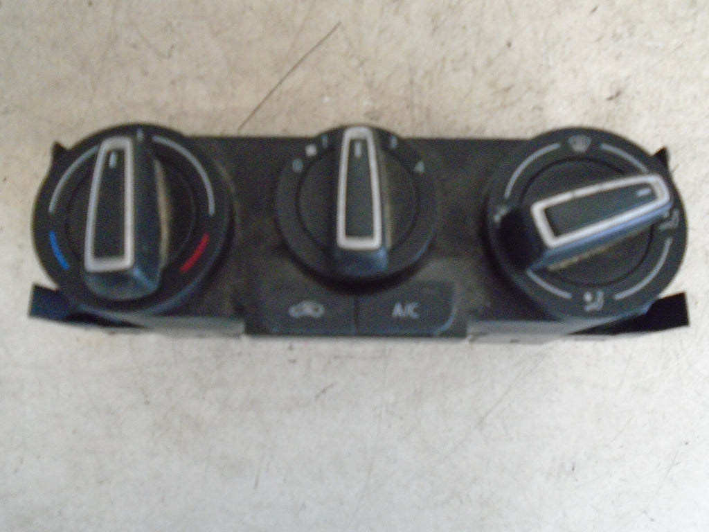 SEAT IBIZA 2015 MK4 6J FRONT HEATER CONTROL PANEL 6P0820045C