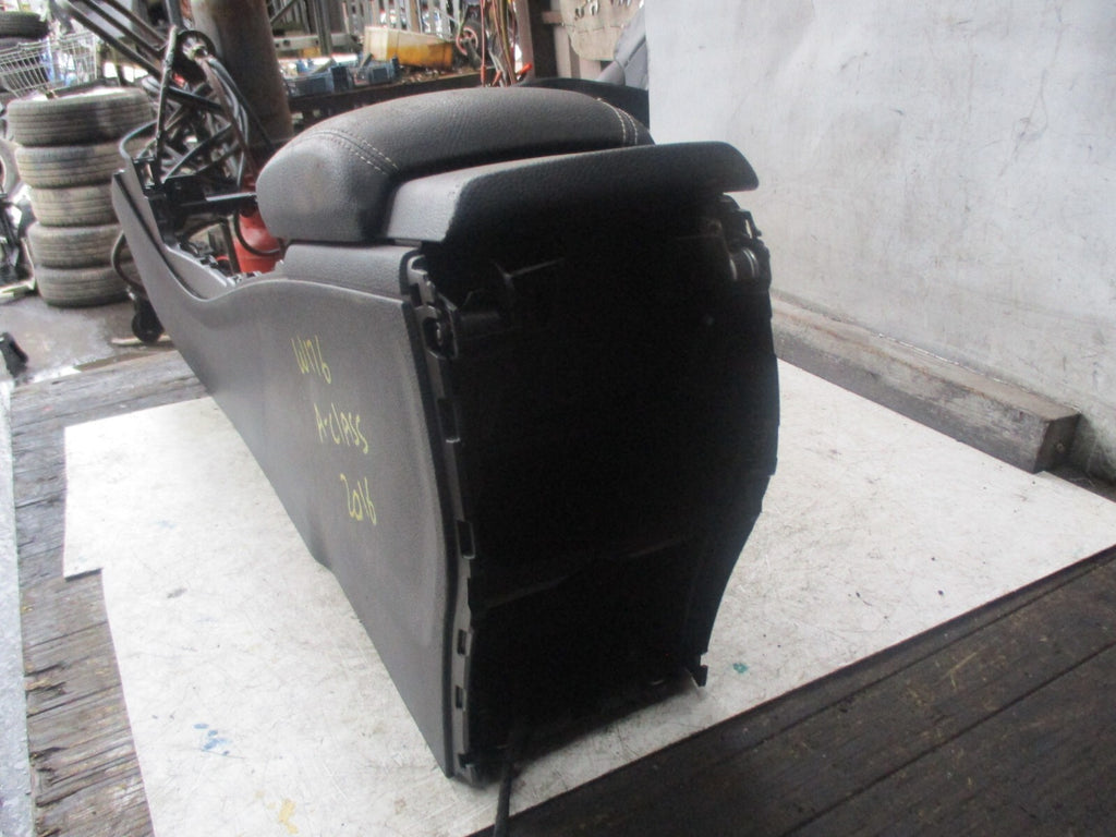 MERCEDES A-CLASS W176 CENTRE CONSOLE ARM REST A1766804201