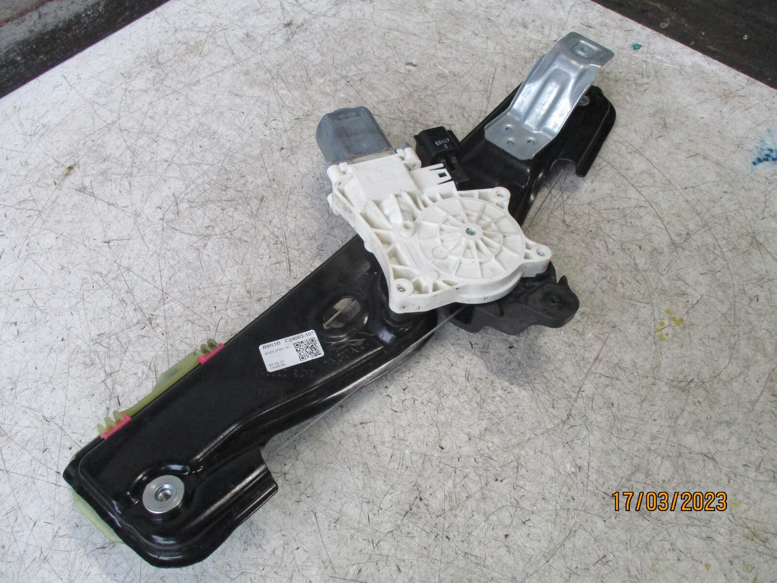 JAGUAR XE 2017 NSR PASSENGER SIDE REAR WINDOW MOTOR REGULATOR GX7327001AC