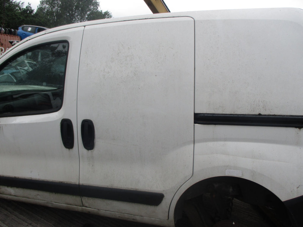FIAT FIORINO 2011 NS PASSENGER SIDE SLIDING DOOR WHITE