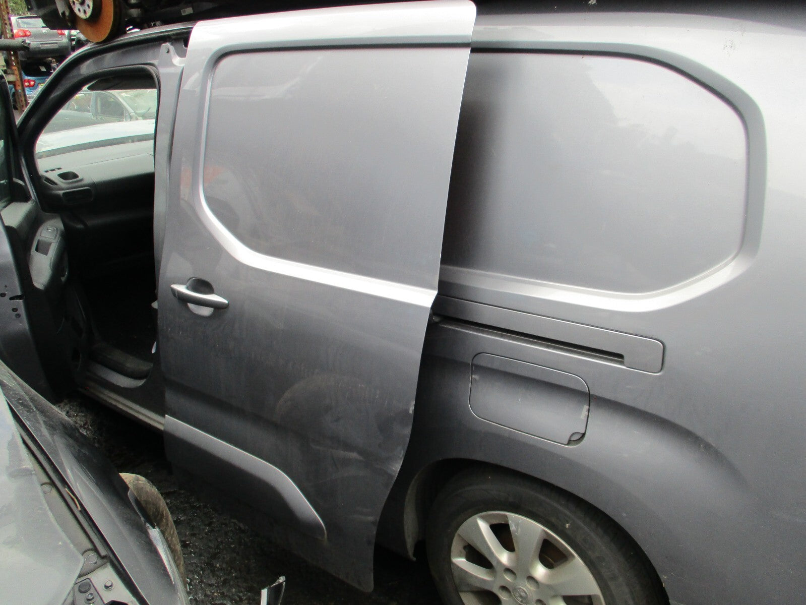 2019 VAUXHALL COMBO E MK4 NS PASSENGER SIDE SLIDING BARE DOOR GREY MET KCA