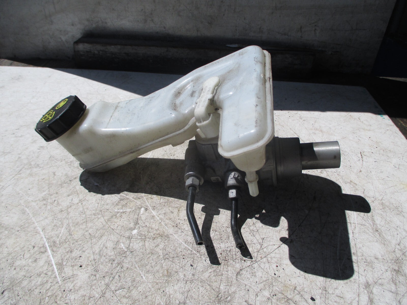 FORD MONDEO MK5 2016 BRAKE MASTER CYLINDER