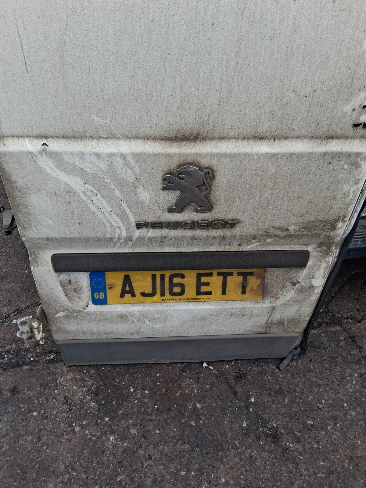 2016 PEUGEOT BOXER MK3 NSR PASSENGER SIDE REAR LEFT COMPLETE DOOR WHITE