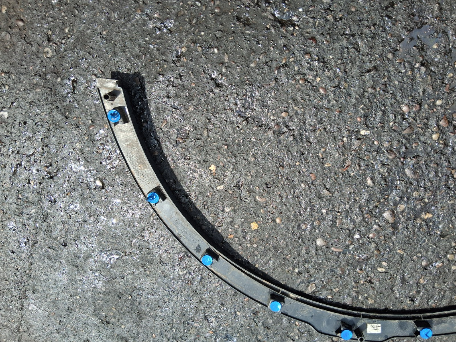 2016 RANGE ROVER EVOQUE L538 OSF DRIVER SIDE FRONT WHEEL ARCH TRIM BJ3216A074AC