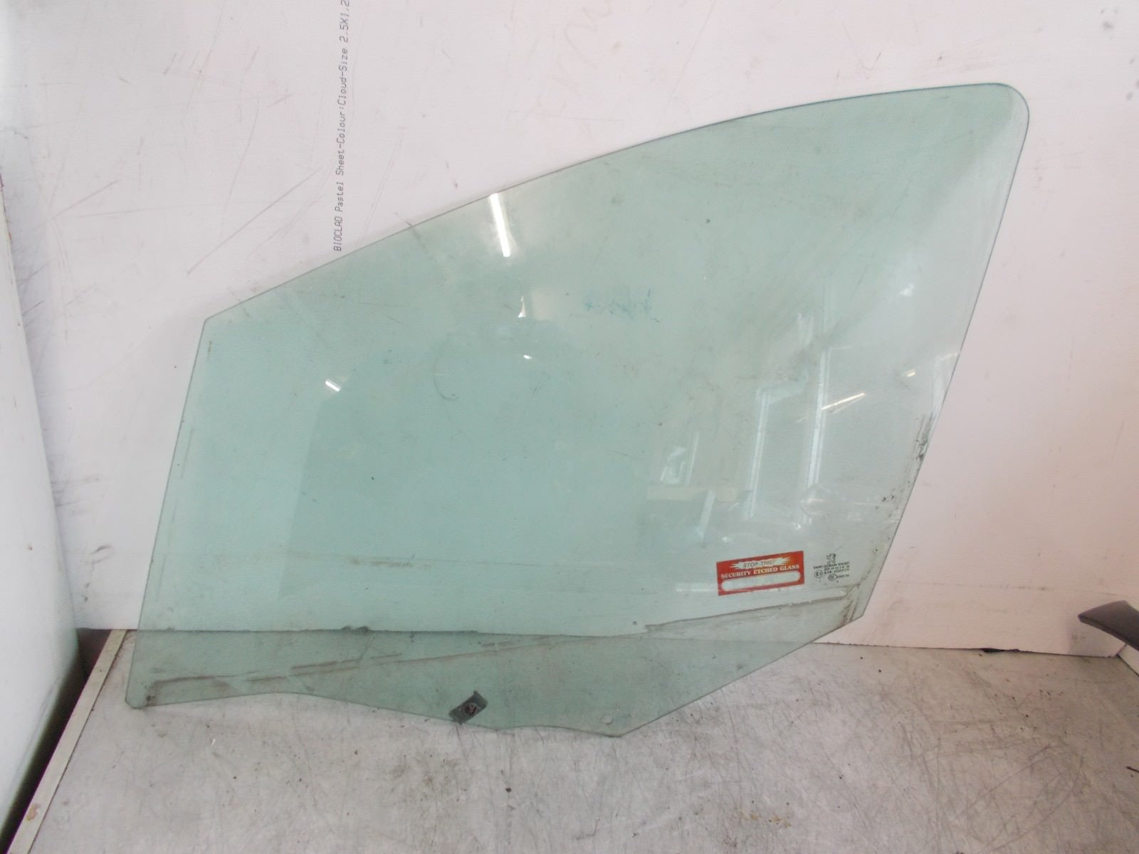 2013 PEUGEOT 308 NSF PASSENGER SIDE FRONT WINDOW GLASS 43R000929