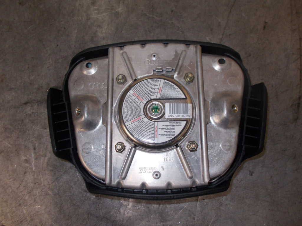 AUDI A8 1998 MK1 STEERING WHEEL AIRBAG 4B0880201 Q