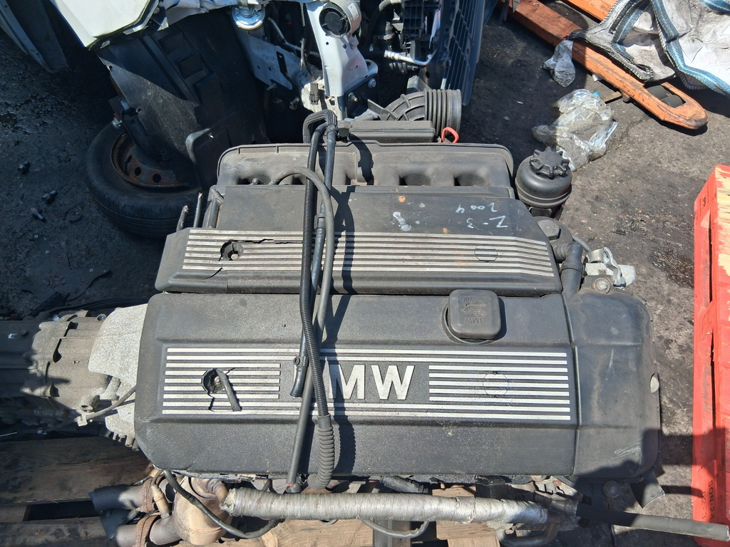 2004 BMW X3 E83 2.5 PETROL COMPLETE ENGINE M54B25 256S5