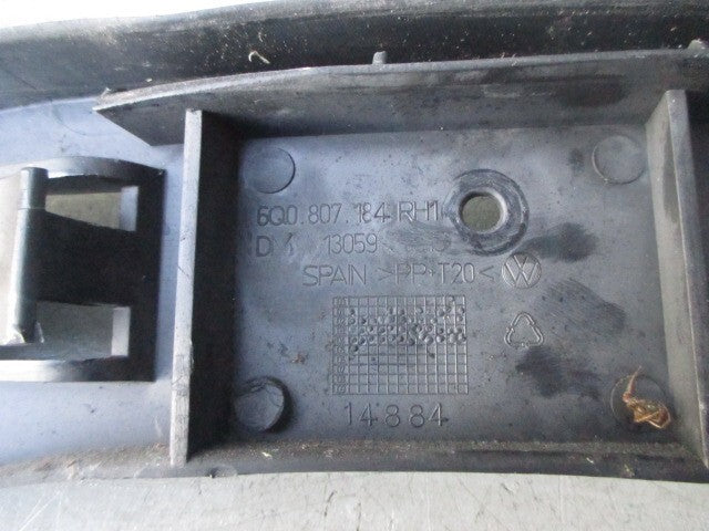 2005 VOLKSWAGEN POLO OSF DRIVERS SIDE REAR BUMPER LEFT BRACKET HOLDER 6Q0807184