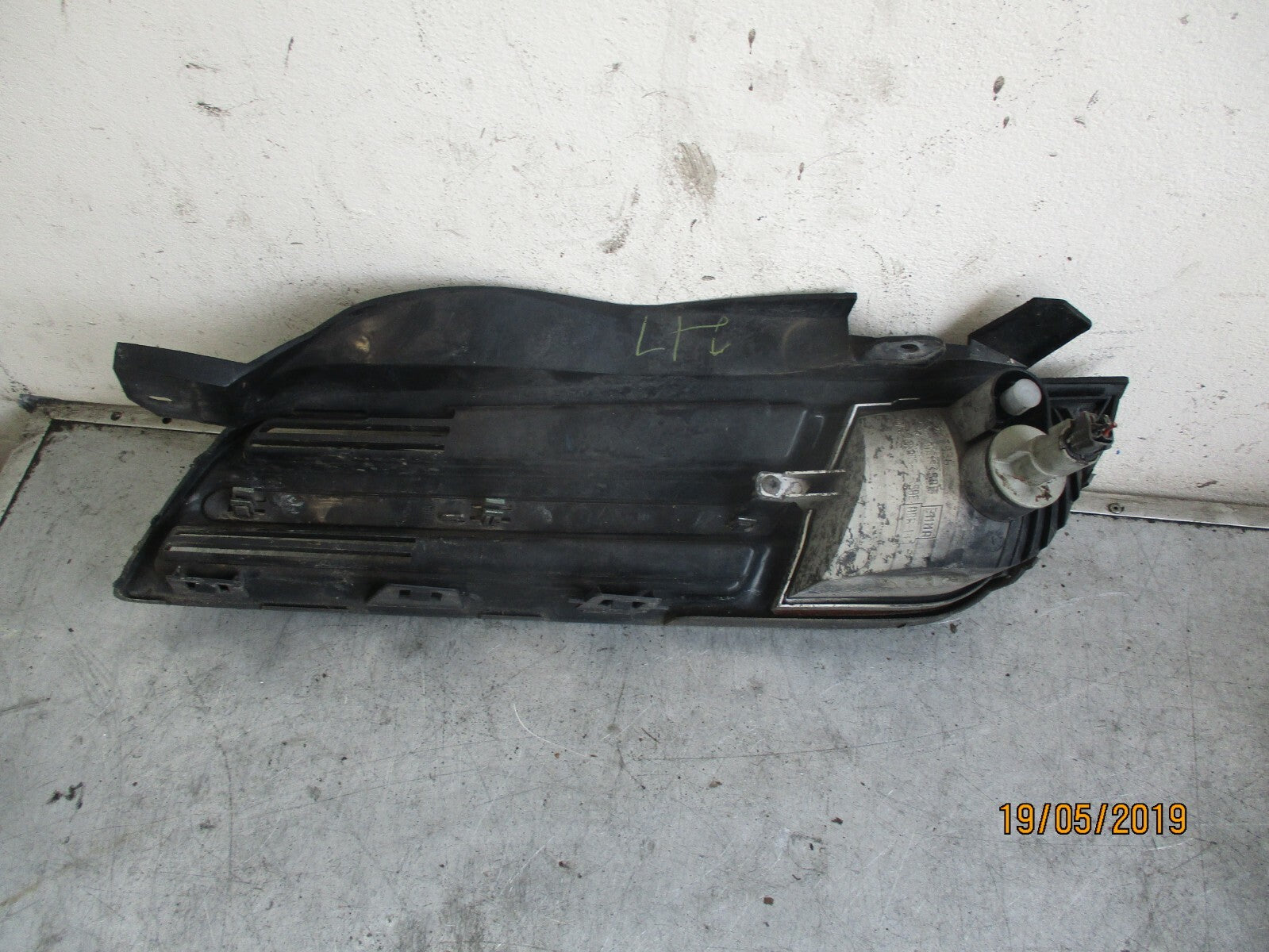 NISSAN MICRA K12 OSF DRIVER SIDE FRONT INDICATOR LIGHT 62320 AX600