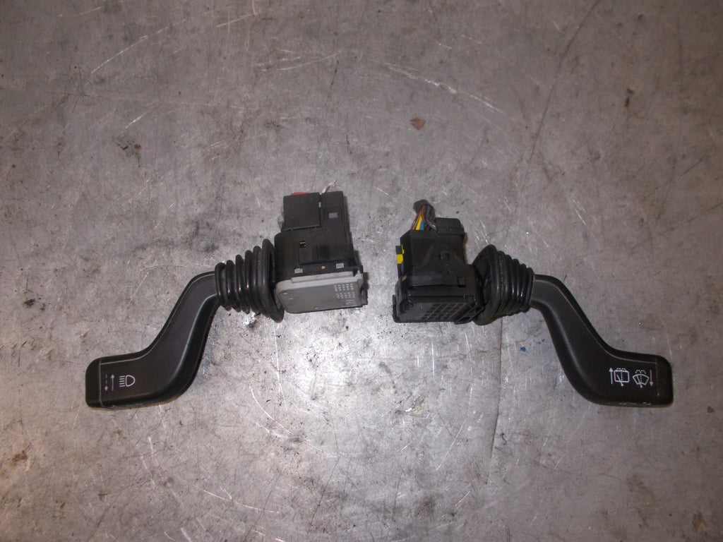 VAUXHALL VECTRA B 2002 HEADLIGHT WIPER STALKS 090243395501