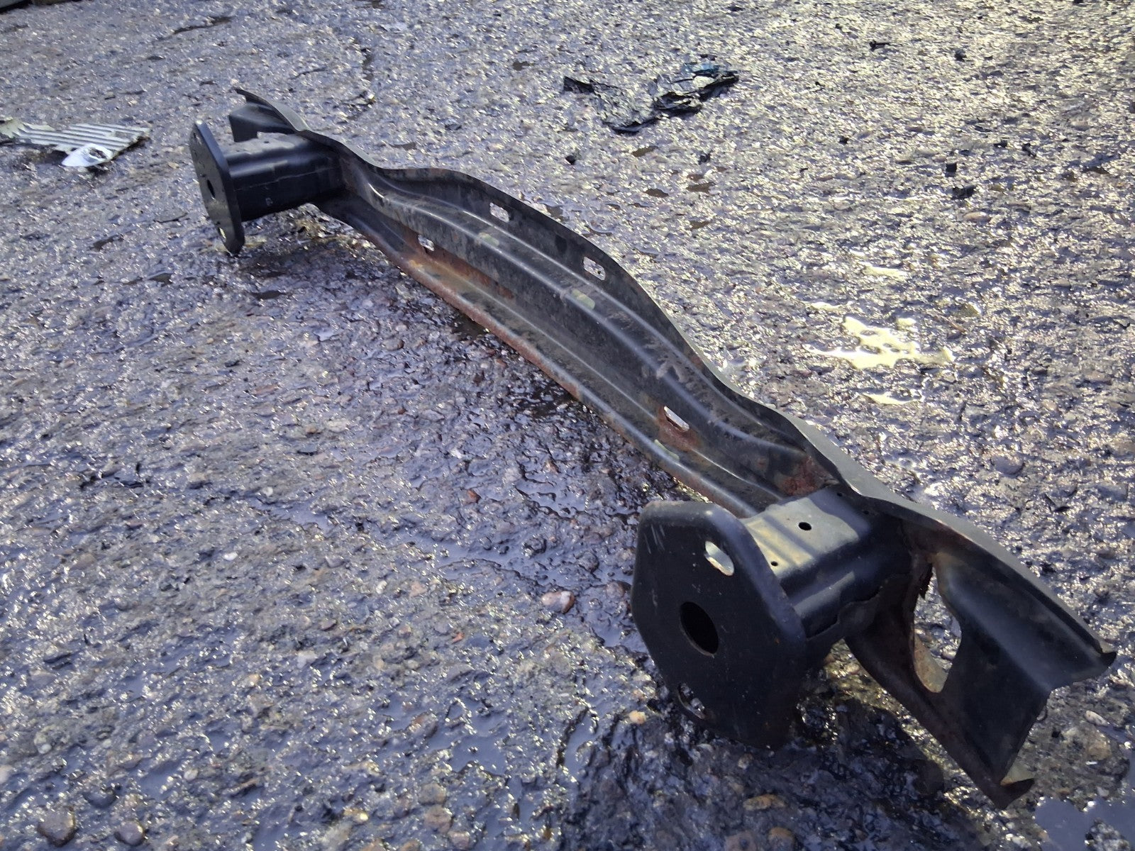 2014 BMW 3 SERIES F31 REAR BUMPER REINFORCEMENT CRASH BAR 7256927