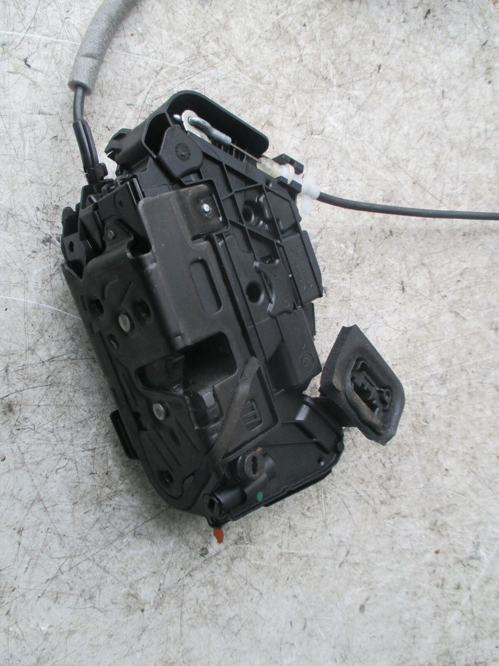 SKODA FABIA 2018 MK3 NJ OSR REAR DRIVER SIDE DOOR LOCK MECHANISM 5E0837349