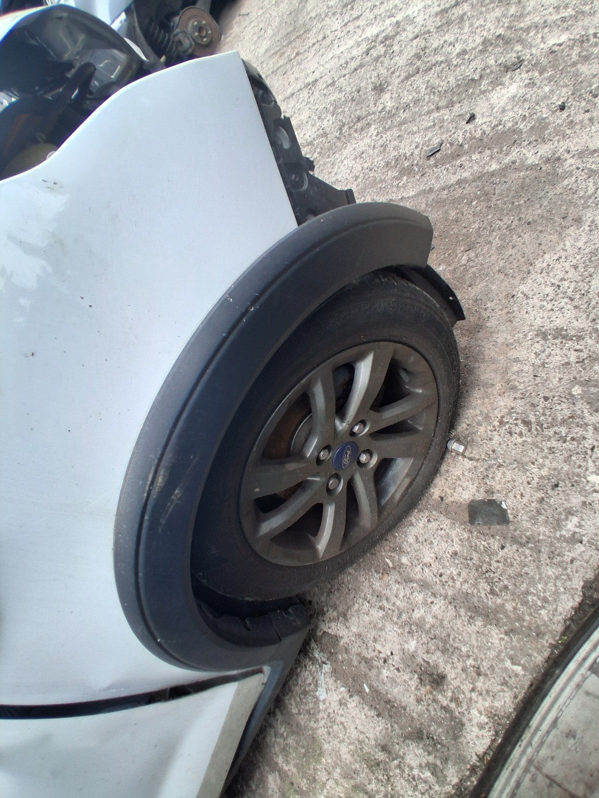 2018 FORD KA + PLUS MK3 HATCHBACK OSF DRIVER SIDE FRONT WHEEL ARCH TRIM