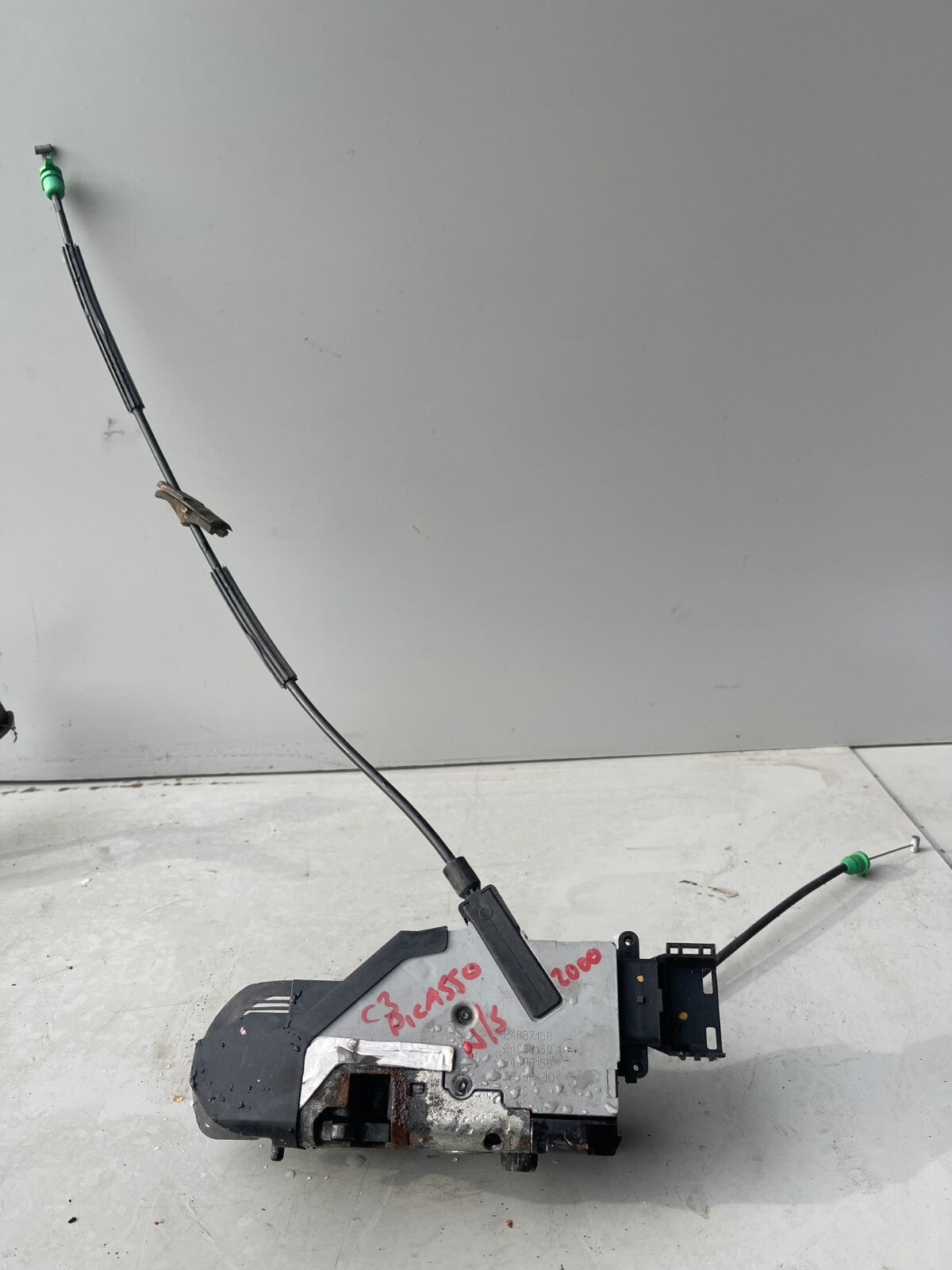 2000 CITROEN C4 PICASSO PASSENGER SIDE FRONT DOOR LOCK 24087158