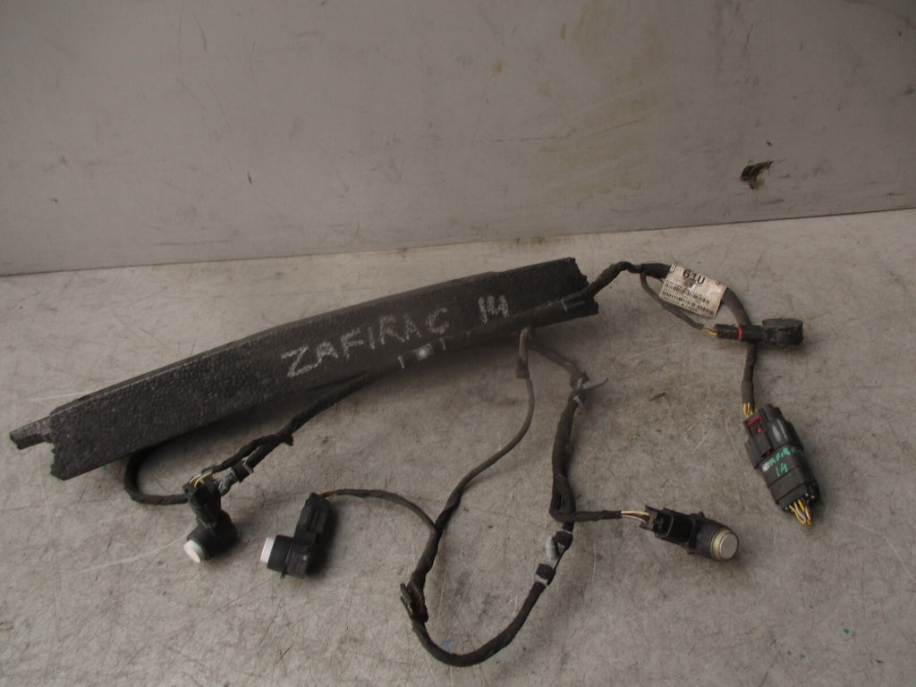2014 VAUXHALL ZAFIRA C REAR BUMPER PARKING SENSOR AND WIRING LOOM