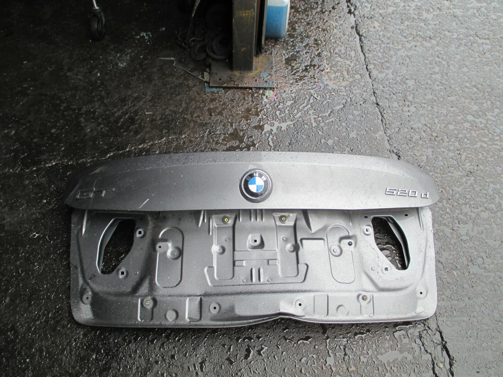 BMW 5 SERIES GT F07 2016 REAR BOOT LID LOWER REAR BOOT LID PANEL DAMAGED GREY