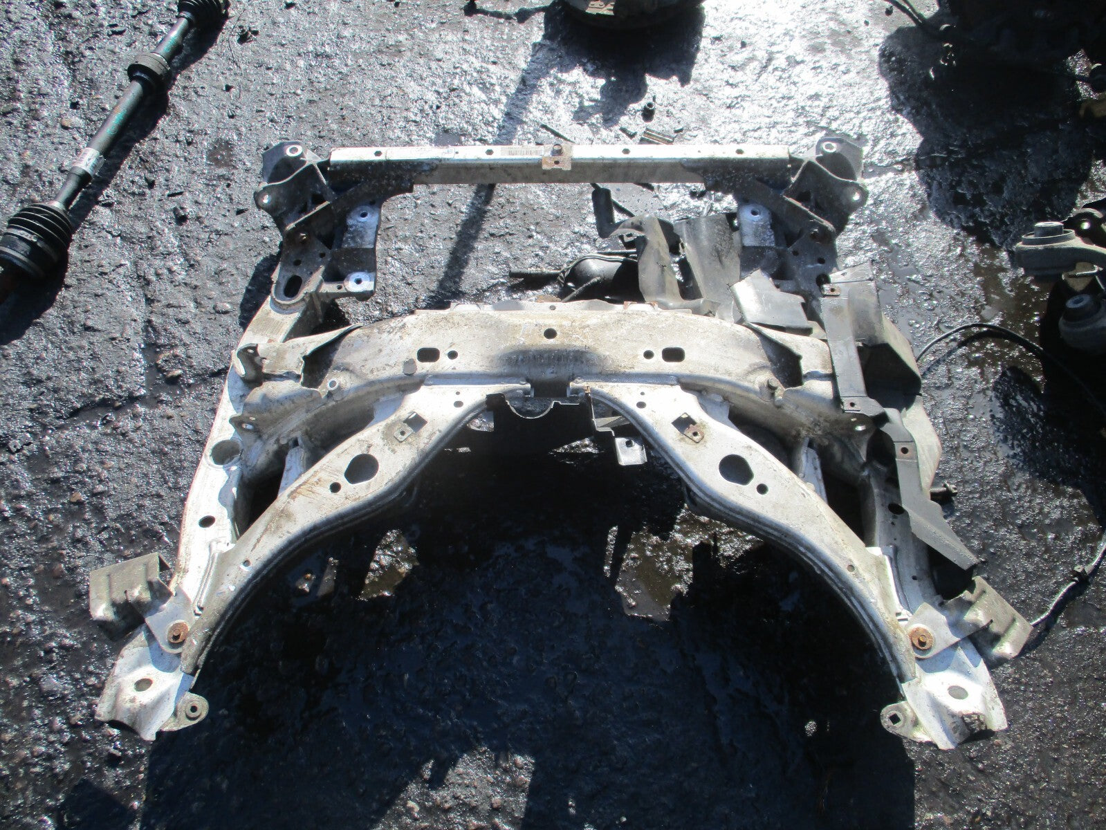 2012 BMW 5 SERIES F10 2.0 DIESEL FRONT MANUAL ALUMININUM SUBFRAME