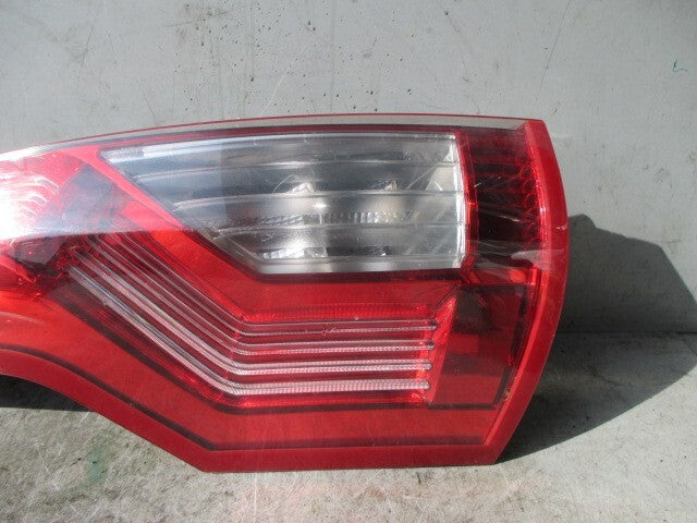 2009 CITROEN C4 GRAND PICASSO NSR PASSENGER SIDE REAR LEFT TAIL LIGHT 00946601