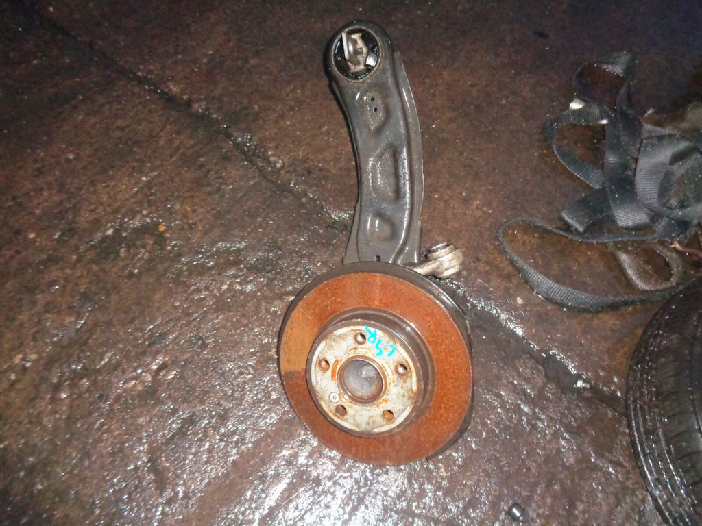 MERCEDES BENZ 2018 A CLASS W176 2.1 DIESEL OSR DRIVER SIDE REAR WHEEL HUB