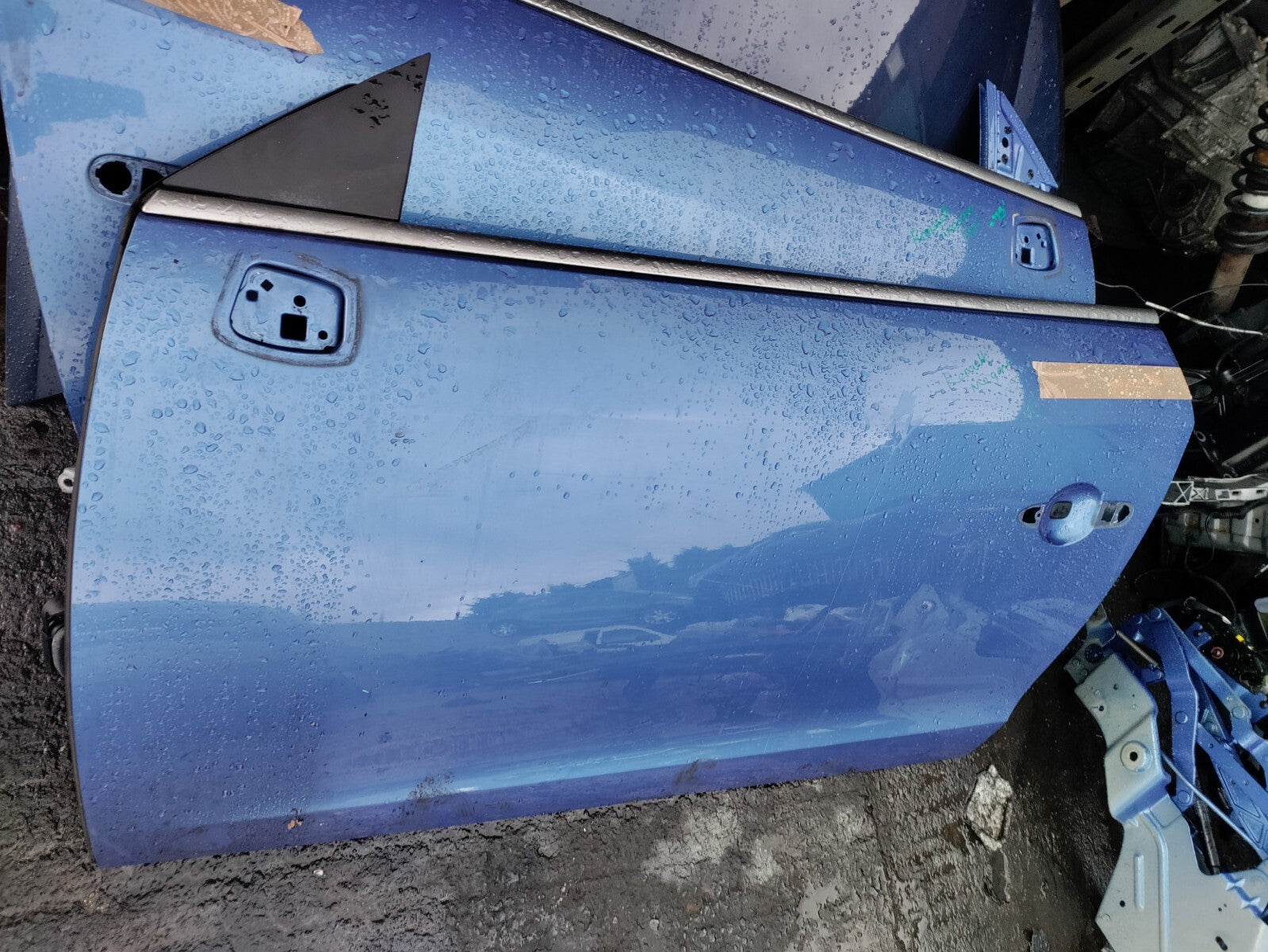 2015 RENAULT MEGANE 2 DOOR CONVERTIBLE NSF PASSENGER SIDE FRONT BARE DOOR BLUE