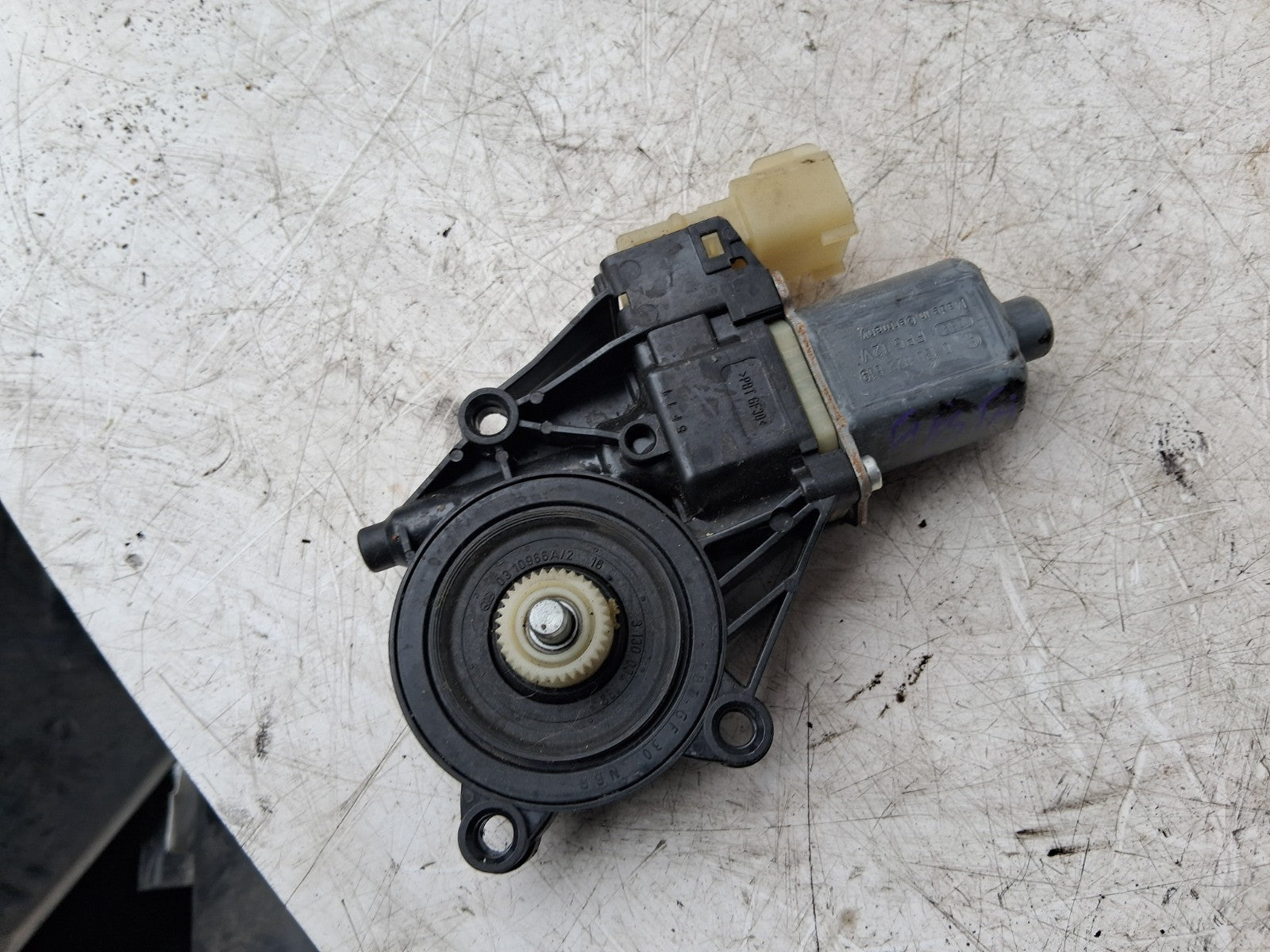 2014 FORD FIESTA MK7 OSF DRIVER SIDE FRONT RIGHT WINDOW MOTOR 8A6114553B
