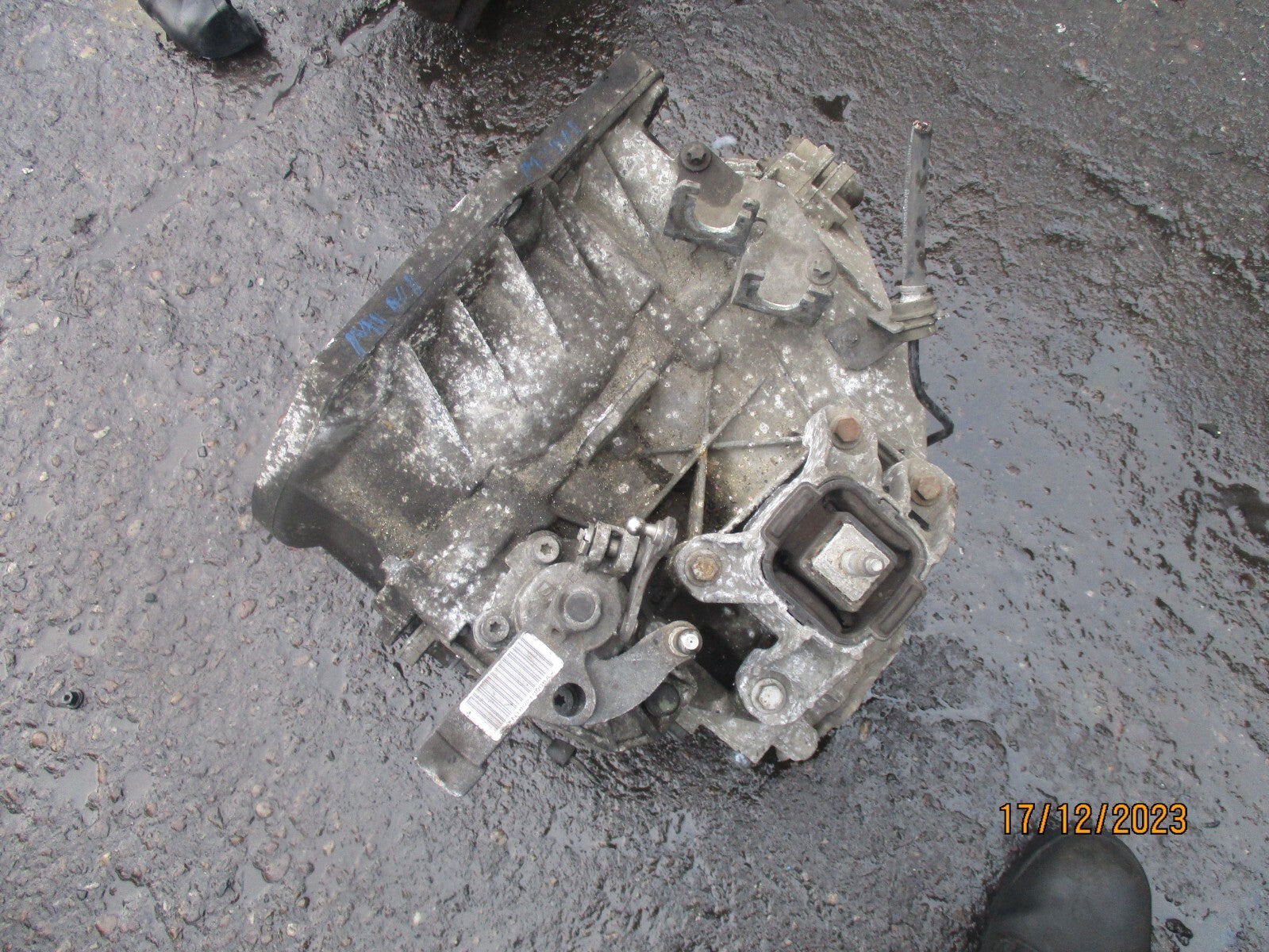 BMW MINI ONE R56 2009 1.6 DIESEL 6 SPEED MANUAL GEARBOX 7568721