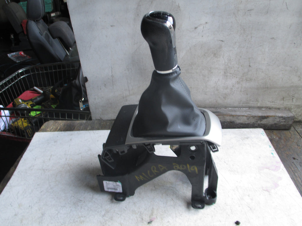 NISSAN MICRA K14 MK5 2019 5 SPEED MANUAL GEAR STICK GEAR SELECTOR 349011267R