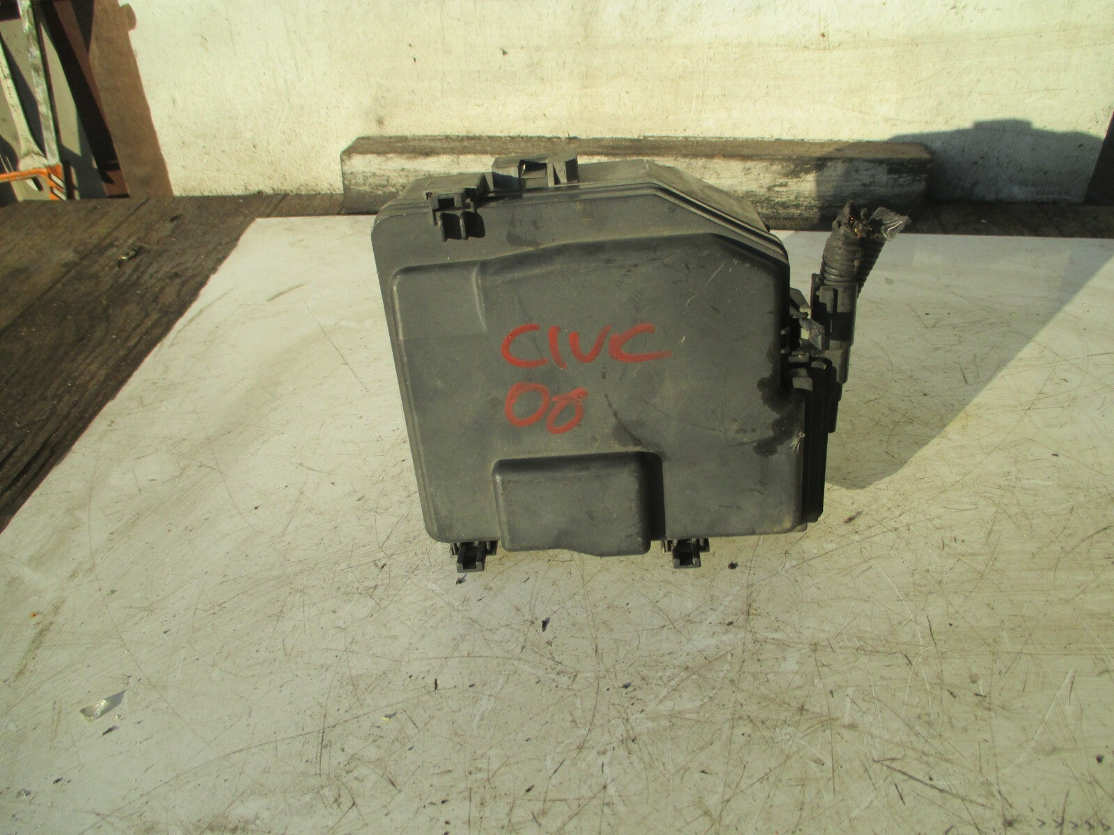 HONDA CIVIC 2006 MK8 ENGINE BAY FUSE BOX 07SMJE01
