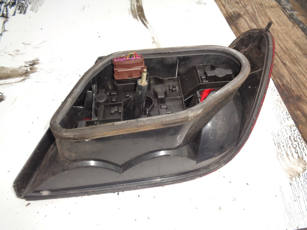 CITROEN XSARA 1998 PASSENGER NEAR SIDE REAR LIGHT