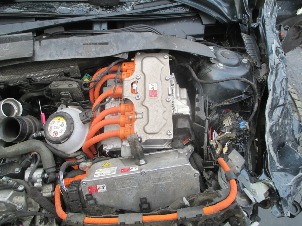 SEAT LEON MK4 2021 EHYBRID E HYBRID UNDER BONNET BATTERY POWER PACK 5WA907070B