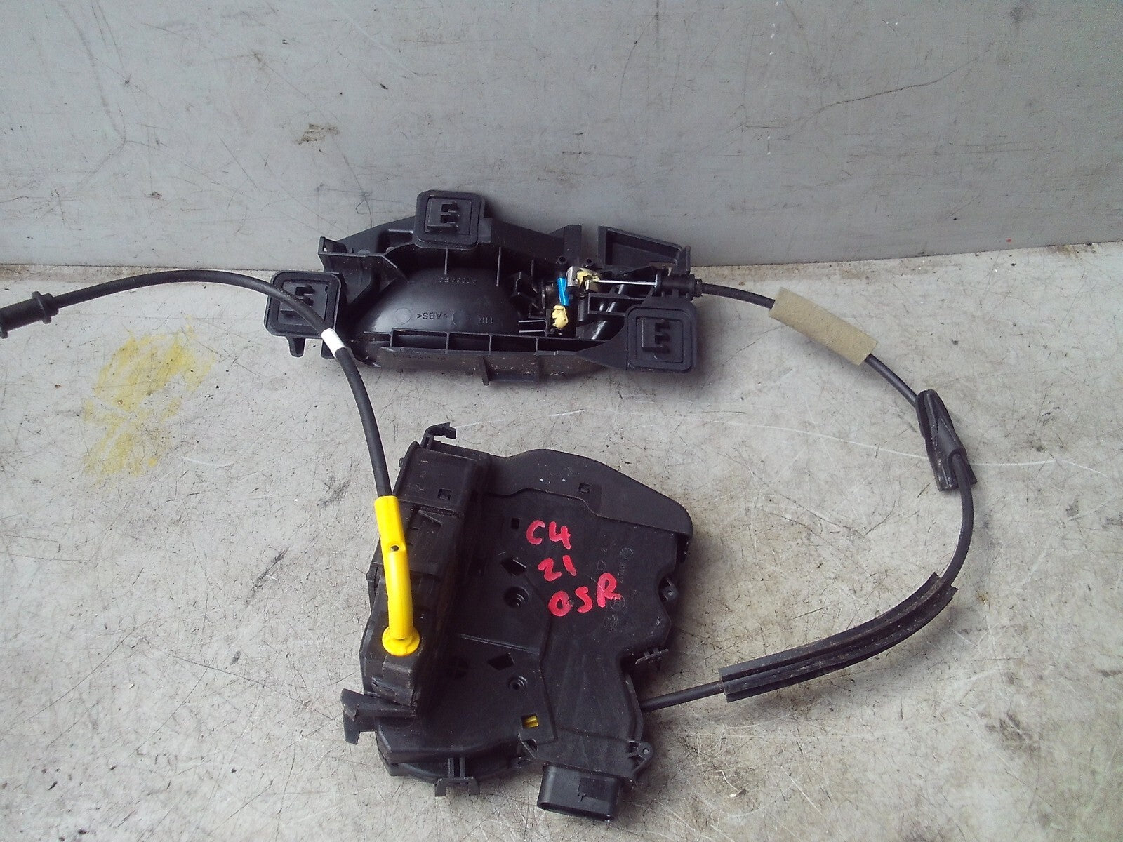 2021 CITROEN C4 MK3 OSR DRIVING SIDE REAR RIGHT SIDE DOOR LOCK HATCH 9832797680