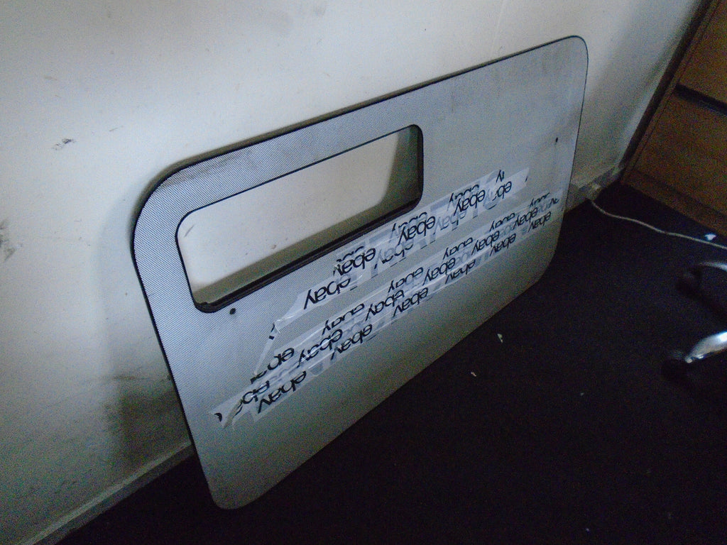 VAUXHALL MOVANO MK1 2008 OS DRIVERSIDE SLIDING GLASS MINIBUS