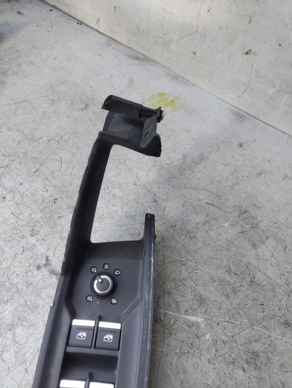 AUDI A3 8Y 2021 HATCHBACK OSF DRIVER SIDE FRONT WINDOW CONTROL SWITCH 83A959851C