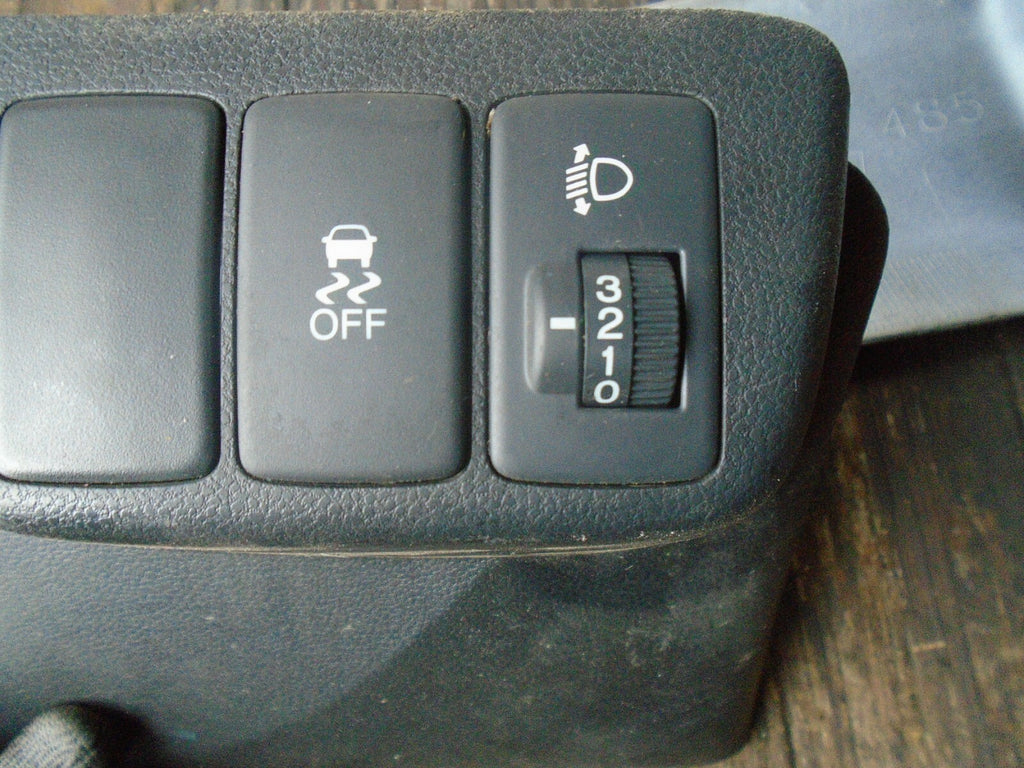HONDA JAZZ 2019 MK3 TRACTION CONTROL AND HEADLIGHT AIM SWITCH TRIM 77310TF000