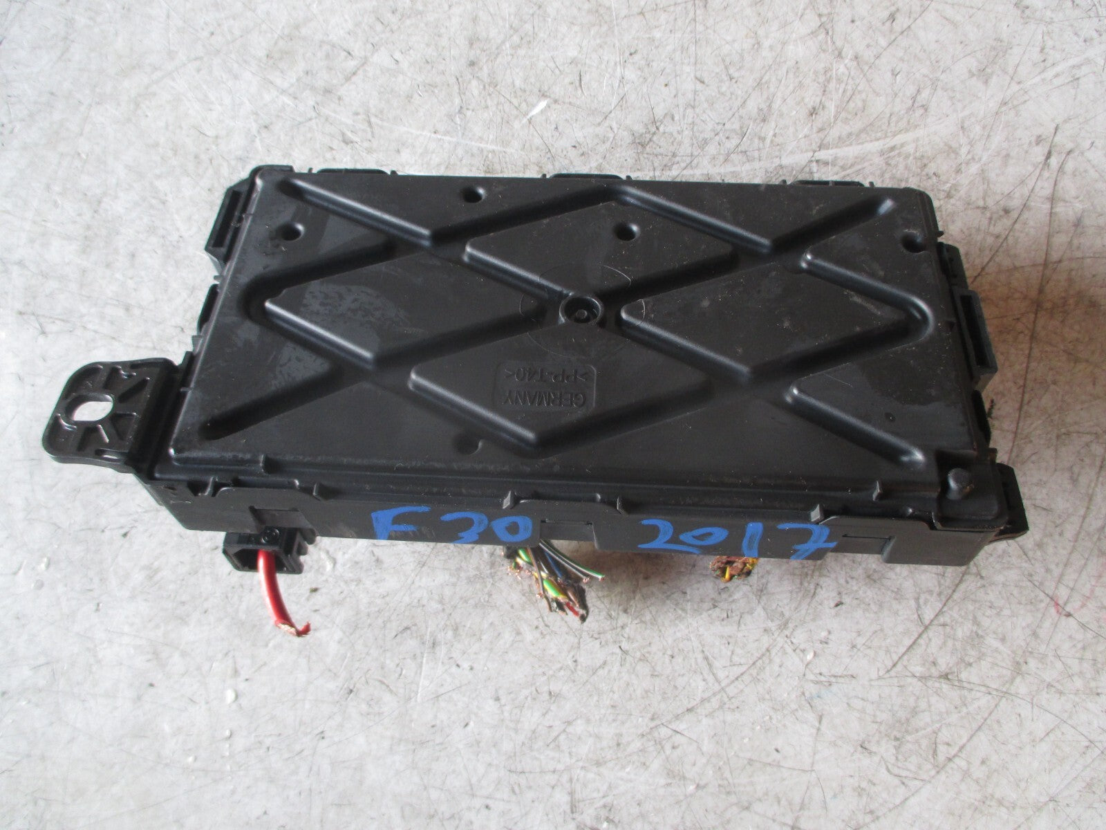 BMW F30 3 SERIES 2017 BODY CONTROL ECU MODULE 9866979