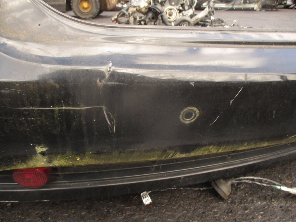 2010 FORD DORCHESTER COLEMAN MILNE REAR BUMPER COMPLETE BLACK
