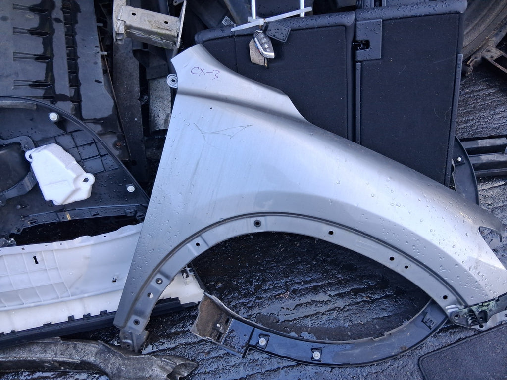 2013 MAZDA CX 5 MK1 OSF DRIVER SIDE FRONT RIGHT WING PANEL LIQUID SILVER P38
