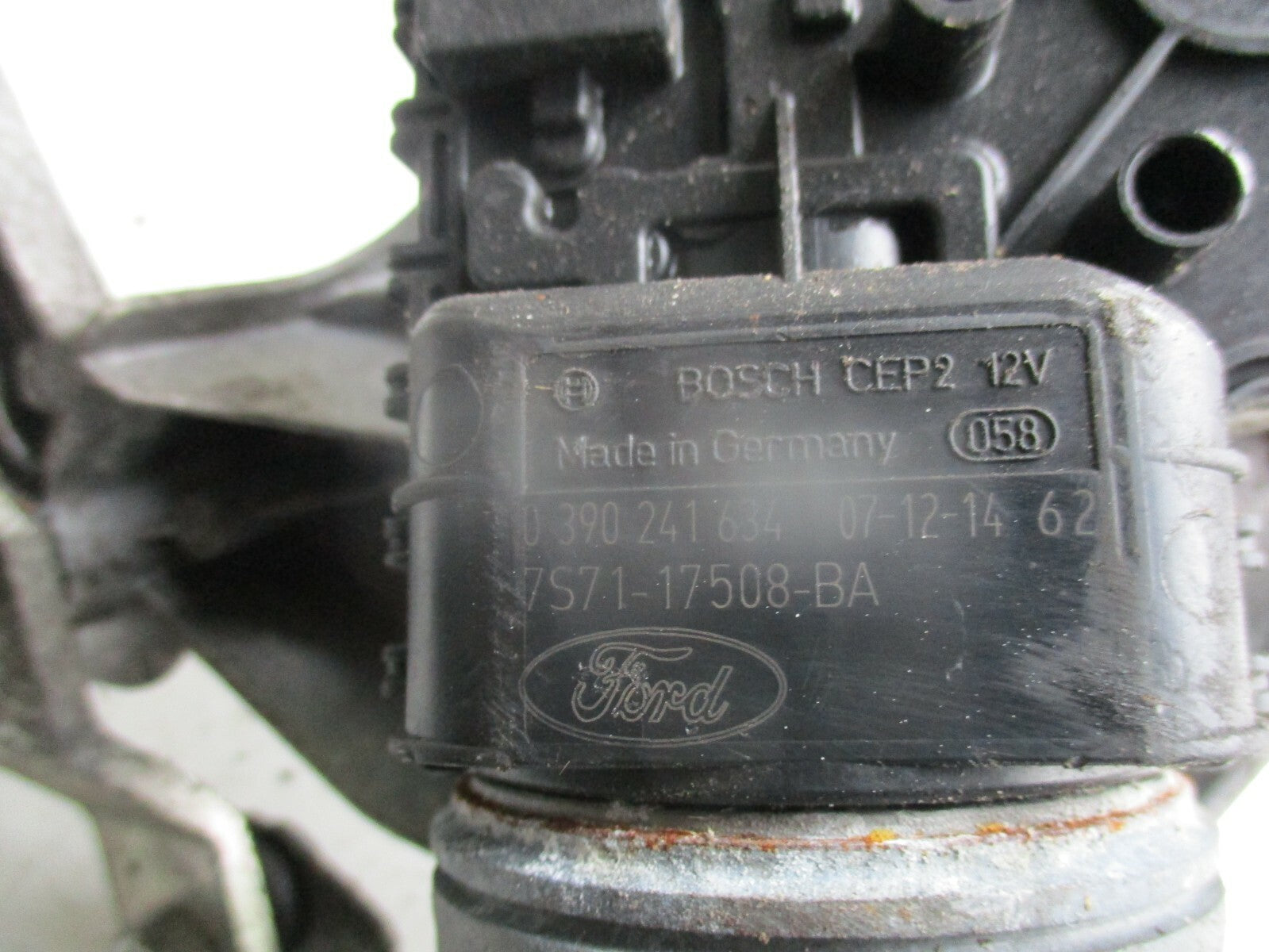 FORD MONDEO MK4 FRONT WINDSCREEN WIPER MOTOR AND LINAKGE 7S7117508BA 7S7117K484B