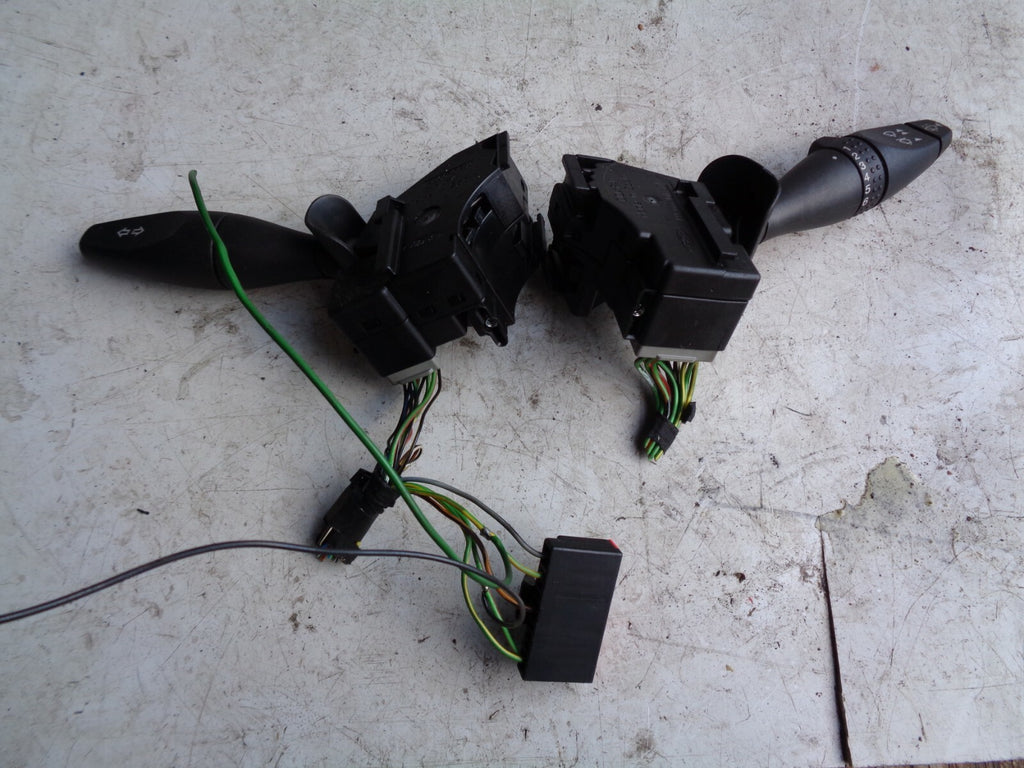 FORD FIESTA 2007 MK6 INDICATORS & WIPER STALKS SWITCHES