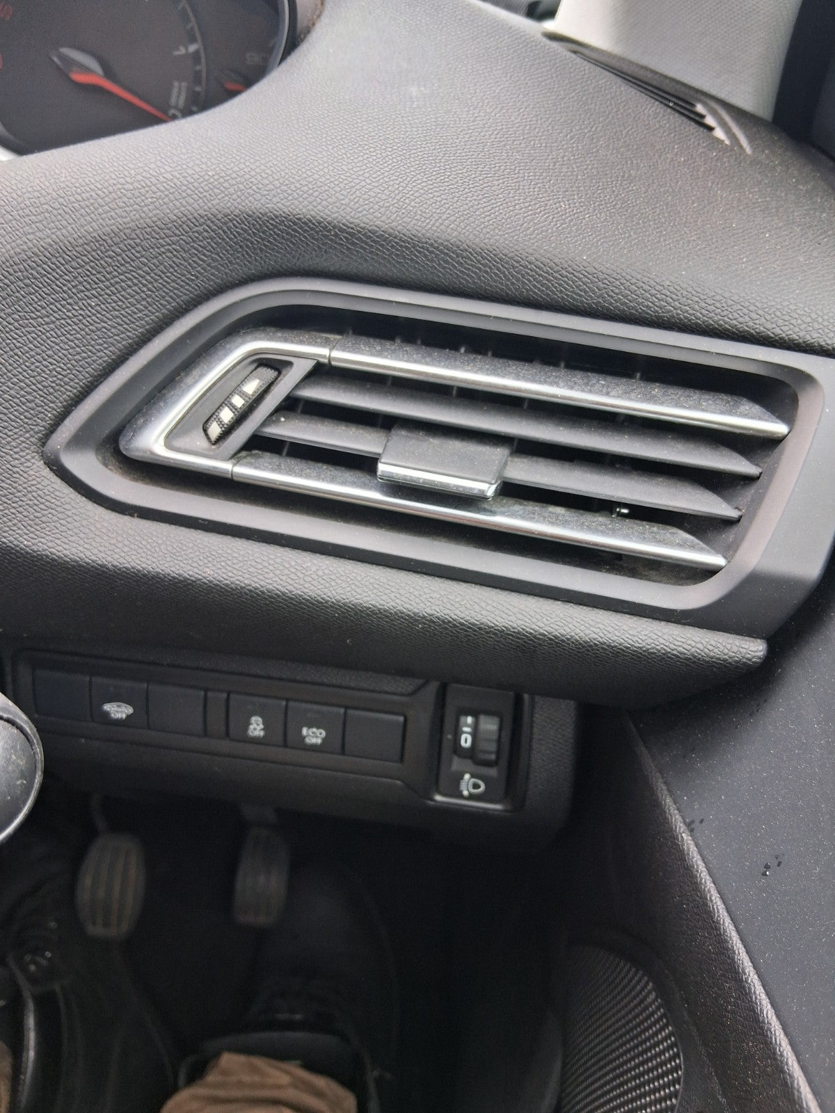 2015 PEUGEOT 308 MK2 ESTATE OSF DRIVER SIDE FRONT RIGHT AIR VENT